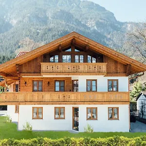Haus Am Kramer Apartment